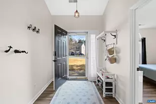 2071 Winterfield Cir, Charlottesville, VA 22911 - Photo 3