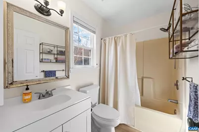 2071 Winterfield Cir, Charlottesville, VA 22911 - Photo 21