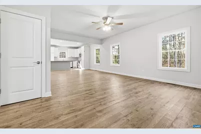 36B Bethune St, Scottsville, VA 24590 - Photo 13