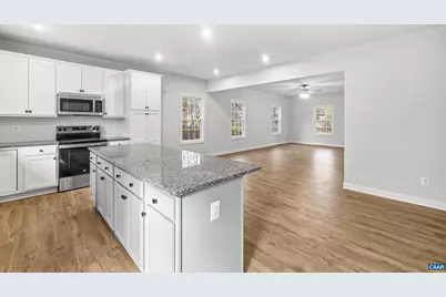 36B Bethune St, Scottsville, VA 24590 - Photo 17