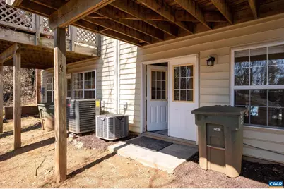 1041 Carrington Pl, Charlottesville, VA 22901 - Photo 19