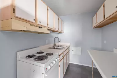 1800 Jefferson Park Ave #410, Charlottesville, VA 22903 - Photo 11