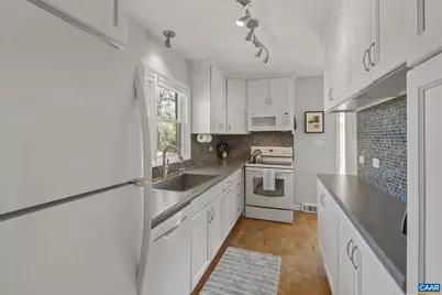 2310 Tarleton Dr, Charlottesville, VA 22901 - Photo 7