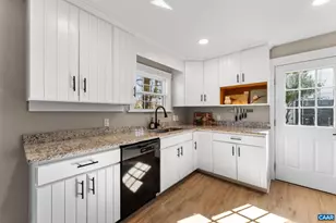 1659 Meridian St, Charlottesville, VA 22902 - Photo 7