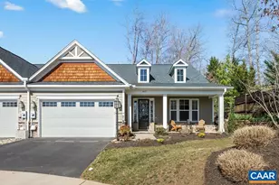 1417 Farrow Hill Ct, Charlottesville, VA 22901 - Photo 3