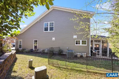1417 Farrow Hill Ct, Charlottesville, VA 22901 - Photo 27
