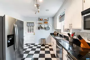 1216 Sherwood Rd, Charlottesville, VA 22903 - Photo 3