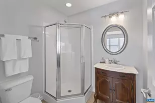 1004 Page St, Charlottesville, VA 22903 - Photo 25