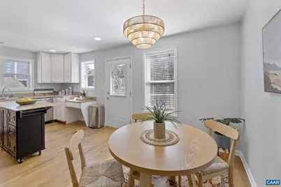 1004 Page St, Charlottesville, VA 22903 - Photo 17