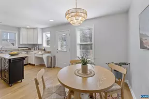 1004 Page St, Charlottesville, VA 22903 - Photo 17