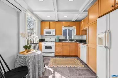 526 Caroline Ave, Charlottesville, VA 22902 - Photo 9