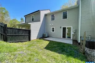 943 Rives St, Charlottesville, VA 22902 - Photo 9