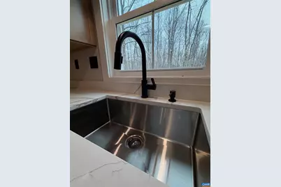 487 Montreal Ln, Shipman, VA 22971 - Photo 9