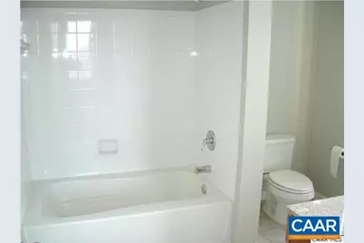 755 Walker Sq #3D, Charlottesville, VA 22903 - Photo 5