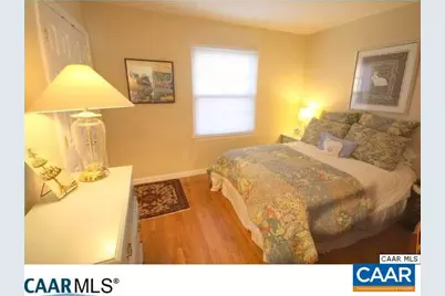 2422 Barracks Pl #3, Charlottesville, VA 22901 - Photo 5