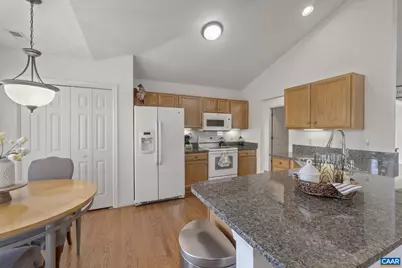 530 Pebble Hill Ct, Charlottesville, VA 22903 - Photo 13