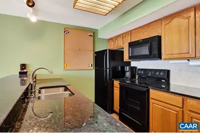 1551 Vistas Condos, Roseland, VA 22967 - Photo 5