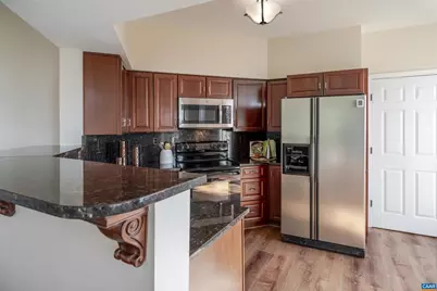 1055 Weybridge Ct #204, Charlottesville, VA 22911 - Photo 7