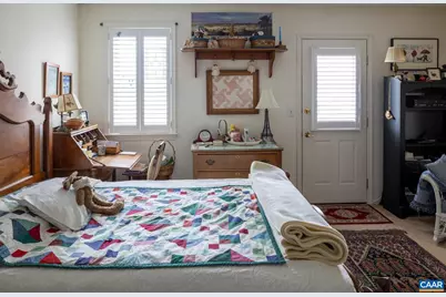 1325 Branchlands Dr #E, Charlottesville, VA 22901 - Photo 13