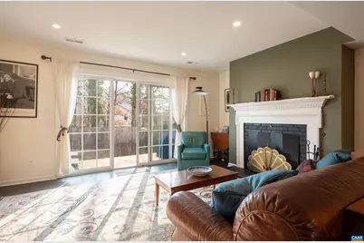 1614 Garden Ct, Charlottesville, VA 22901 - Photo 11