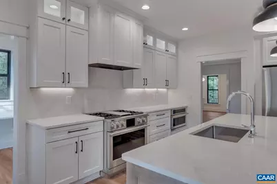 42 Borthwick St, Crozet, VA 22932 - Photo 15