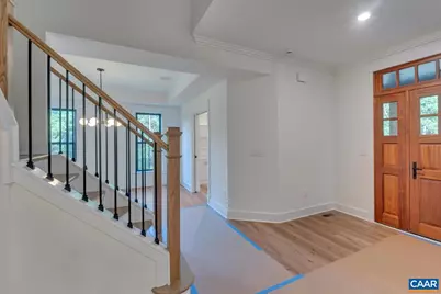 42 Borthwick St, Crozet, VA 22932 - Photo 5