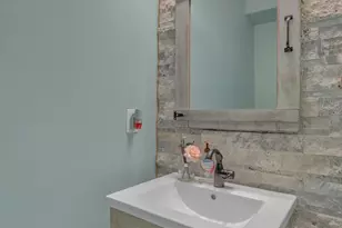 1416 Decatur Dr, Charlottesville, VA 22911 - Photo 9