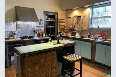 852 West St, Charlottesville, VA 22902 - Photo 7