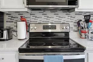 943 Huntwood Ln, Charlottesville, VA 22901 - Photo 9