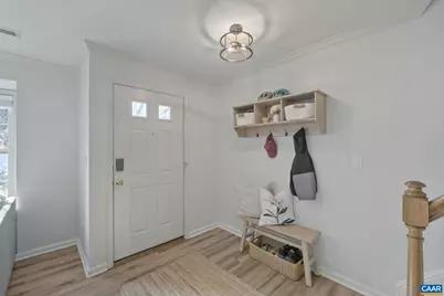 3278 Gateway Cir, Charlottesville, VA 22911 - Photo 3