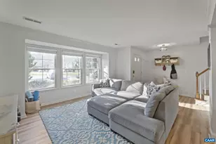 3278 Gateway Cir, Charlottesville, VA 22911 - Photo 5