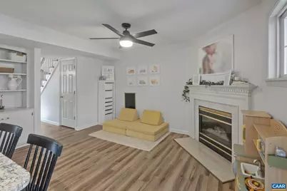 3278 Gateway Cir, Charlottesville, VA 22911 - Photo 9