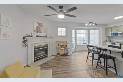 3278 Gateway Cir, Charlottesville, VA 22911 - Photo 11