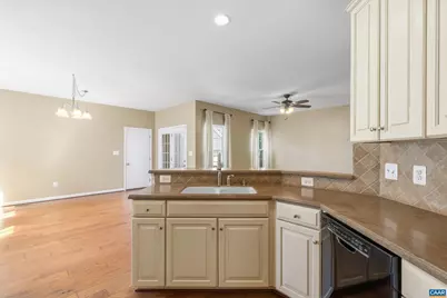 1838 Wickham Pl, Charlottesville, VA 22901 - Photo 27