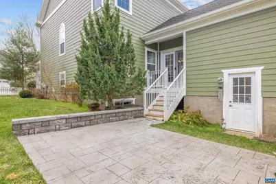 1838 Wickham Pl, Charlottesville, VA 22901 - Photo 5