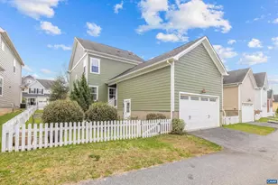 1838 Wickham Pl, Charlottesville, VA 22901 - Photo 7