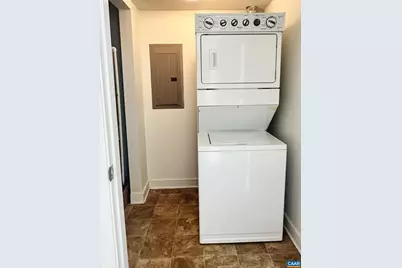 845 Fountain Ct #B, Charlottesville, VA 22901 - Photo 3