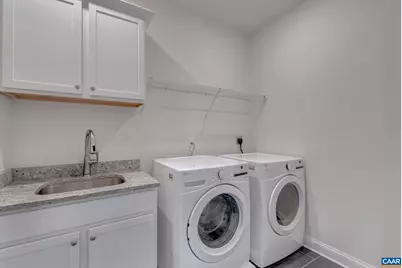 5481 Golf Dr, Crozet, VA 22932 - Photo 23