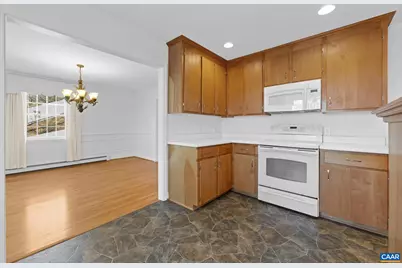 2513 Hillwood Pl, Charlottesville, VA 22901 - Photo 19