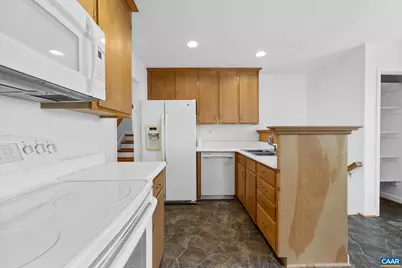 2513 Hillwood Pl, Charlottesville, VA 22901 - Photo 21