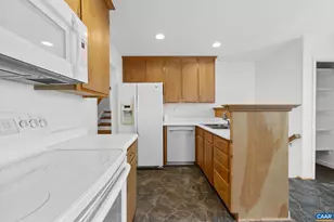 2513 Hillwood Pl, Charlottesville, VA 22901 - Photo 21