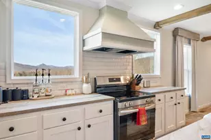 1600 Rock Spring Rd, Faber, VA 22938 - Photo 9