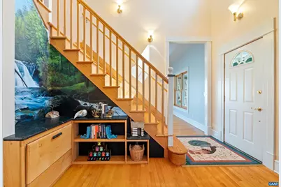 5864 Wyant Ln, Charlottesville, VA 22903 - Photo 7