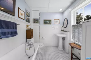 518 N 1st St, Charlottesville, VA 22902 - Photo 11