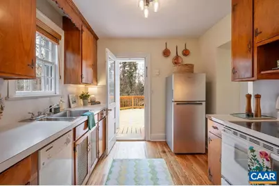 1702 Rugby Ave, Charlottesville, VA 22903 - Photo 11