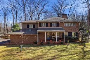 829 Flordon Dr, Charlottesville, VA 22901 - Photo 1