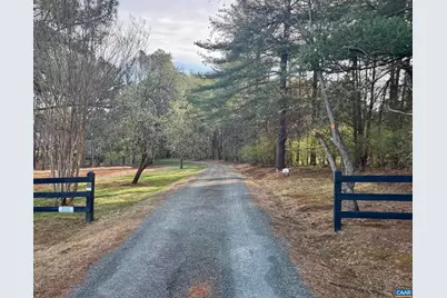 000 Garth Rd, Charlottesville, VA 22901 - Photo 3