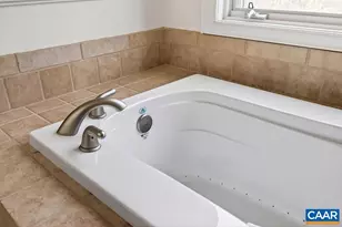 962 Cedar Meadow Dr, Nellysford, VA 22958 - Photo 33