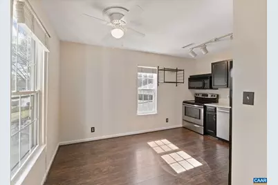 1242 Villa Ln #D, Charlottesville, VA 22903 - Photo 7