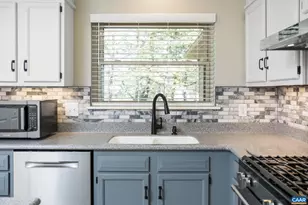 240 Homestead Ln, Charlottesville, VA 22902 - Photo 11